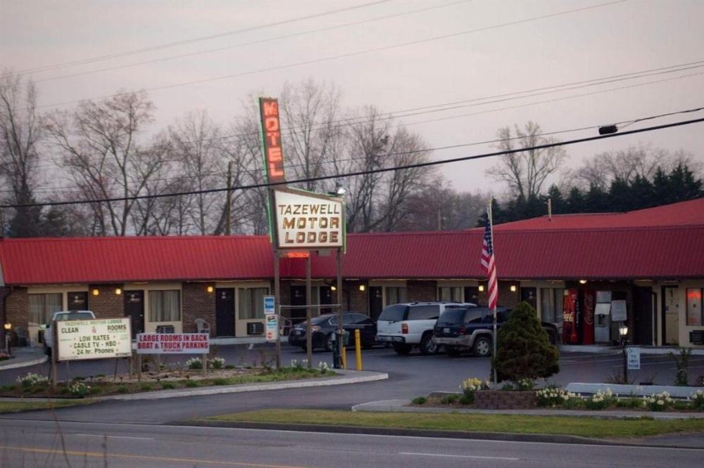 Tazewell Motor Lodge